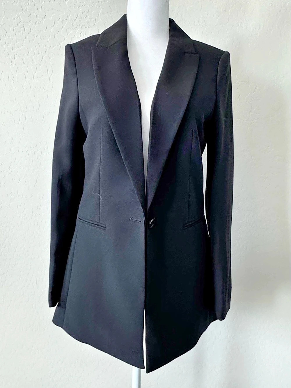 H&M Black Blazer